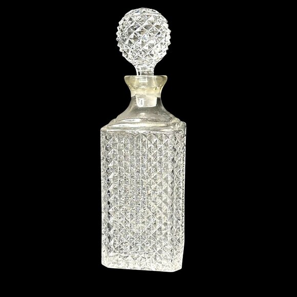 Vintage cut glass heavy medium 10x3x3 beverage liquor decanter with stopper - Picture 1 of 6